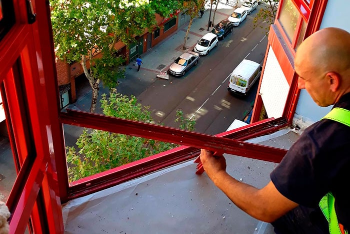 sustitución de miradores de aluminio