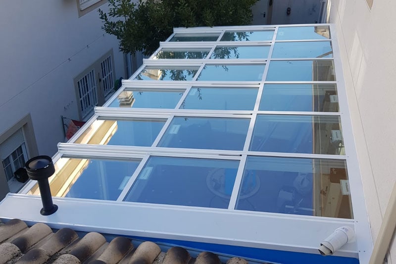 Instalación de techos móviles